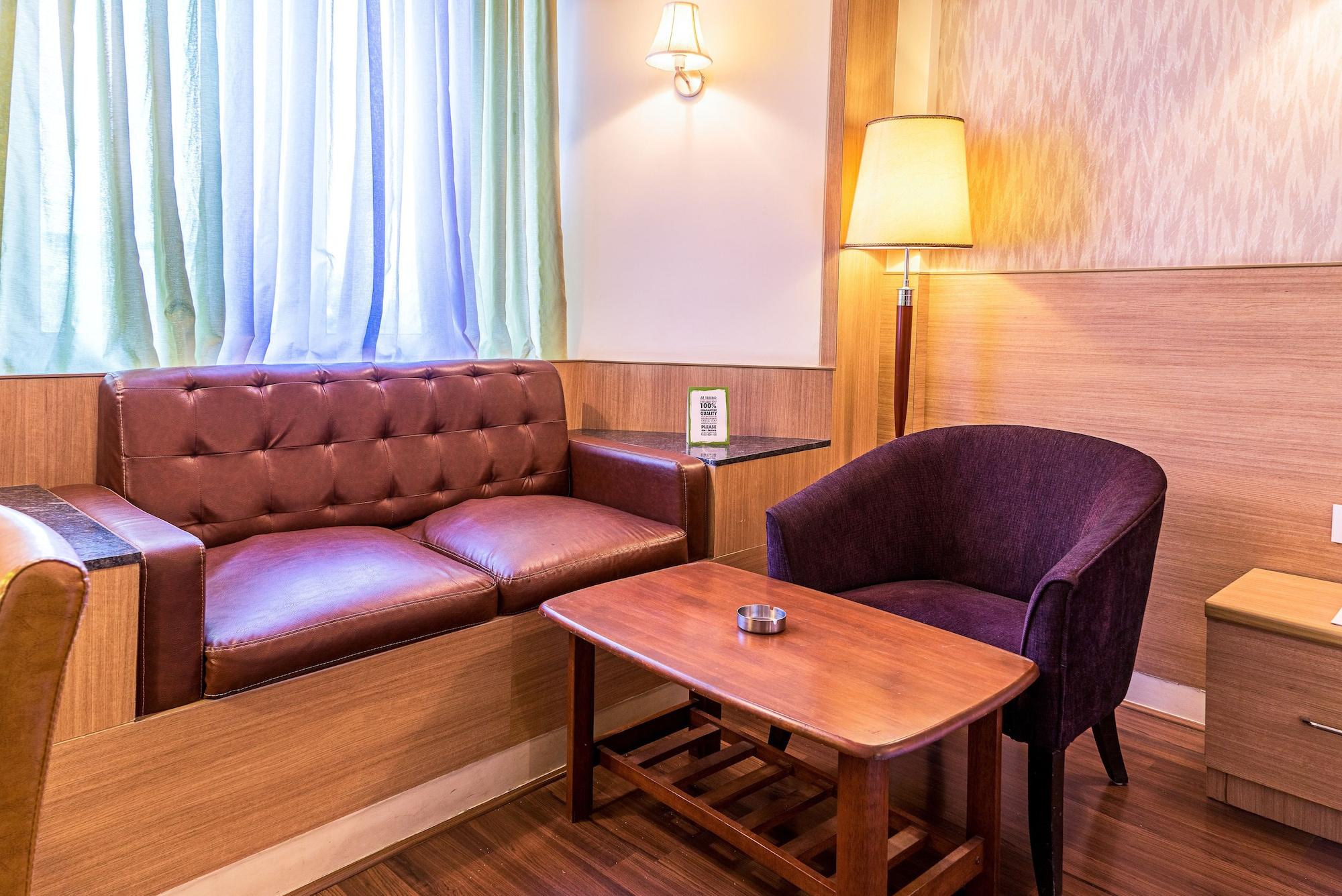 Treebo Premium Grand Emerald Pimpri-Chinchwad Екстериор снимка