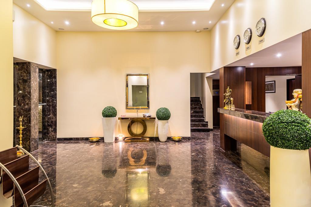 Treebo Premium Grand Emerald Pimpri-Chinchwad Екстериор снимка